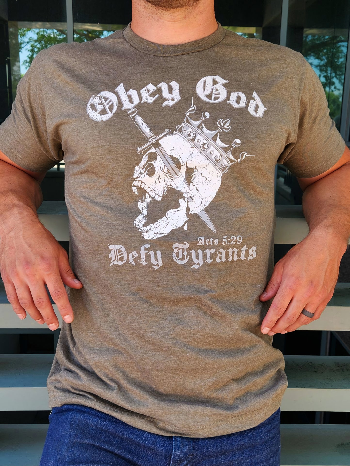 Obey Tee